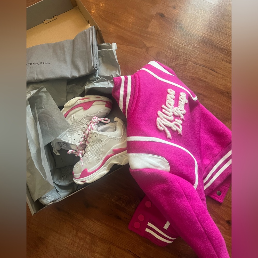 🩷Pink Milano Toddler girl jacket  + toddler girl 🩷🤍 Balenciaga Sneakers